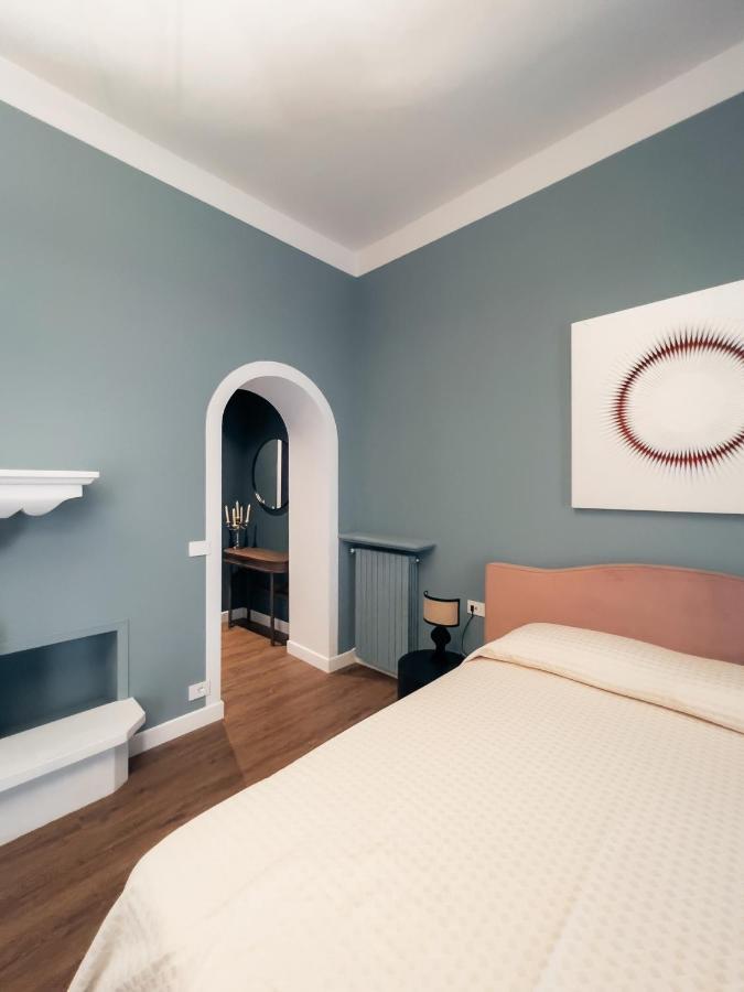 Caffe Delle Rose Les Chambres Verbania Bagian luar foto