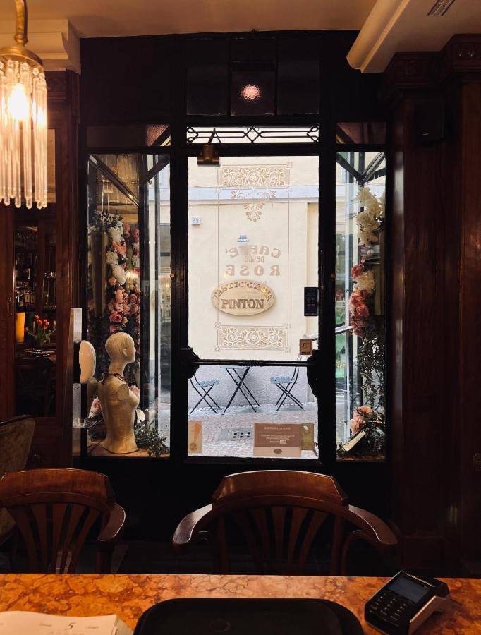 Caffe Delle Rose Les Chambres Verbania Bagian luar foto