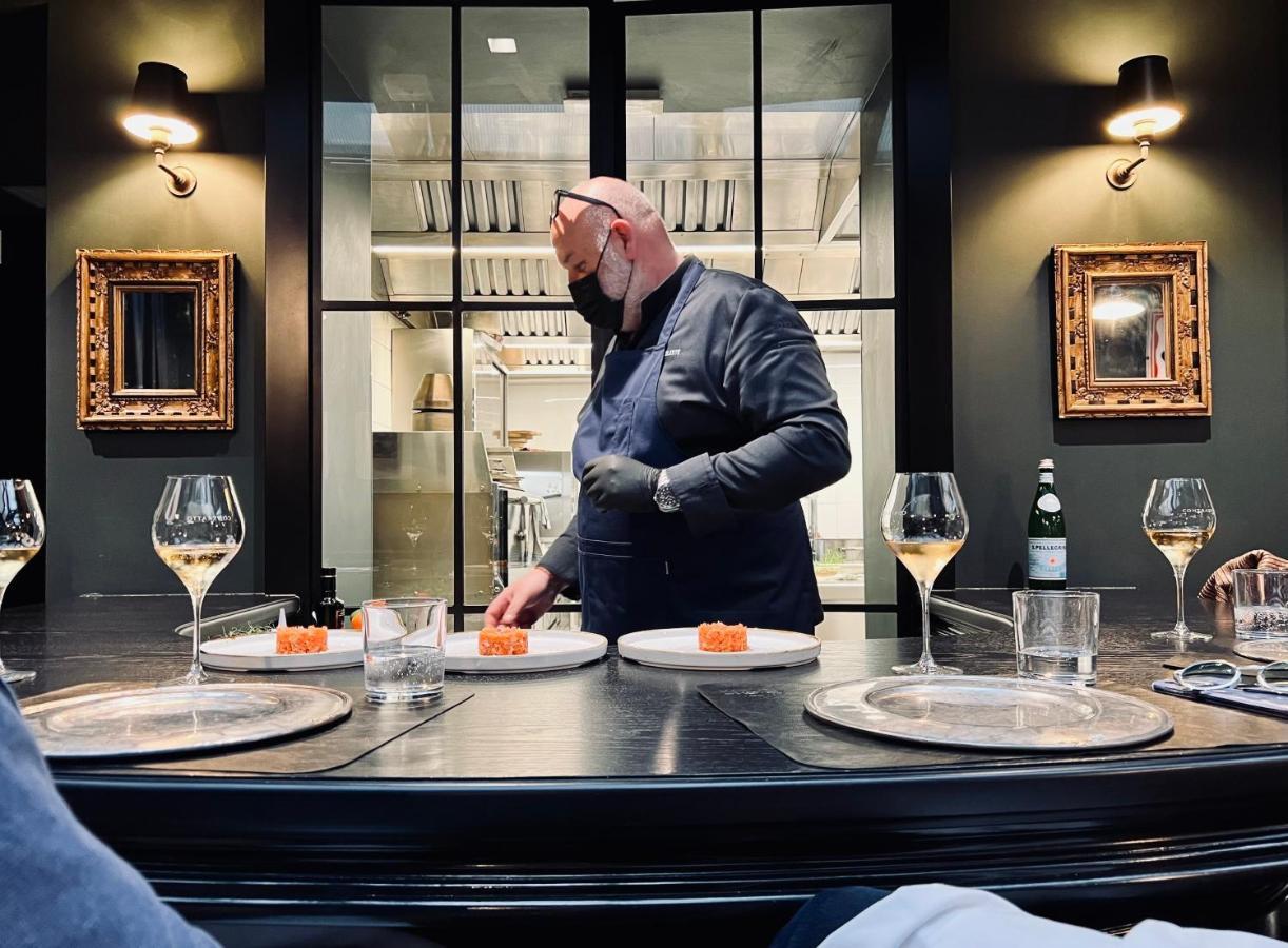 Caffe Delle Rose Les Chambres Verbania Bagian luar foto
